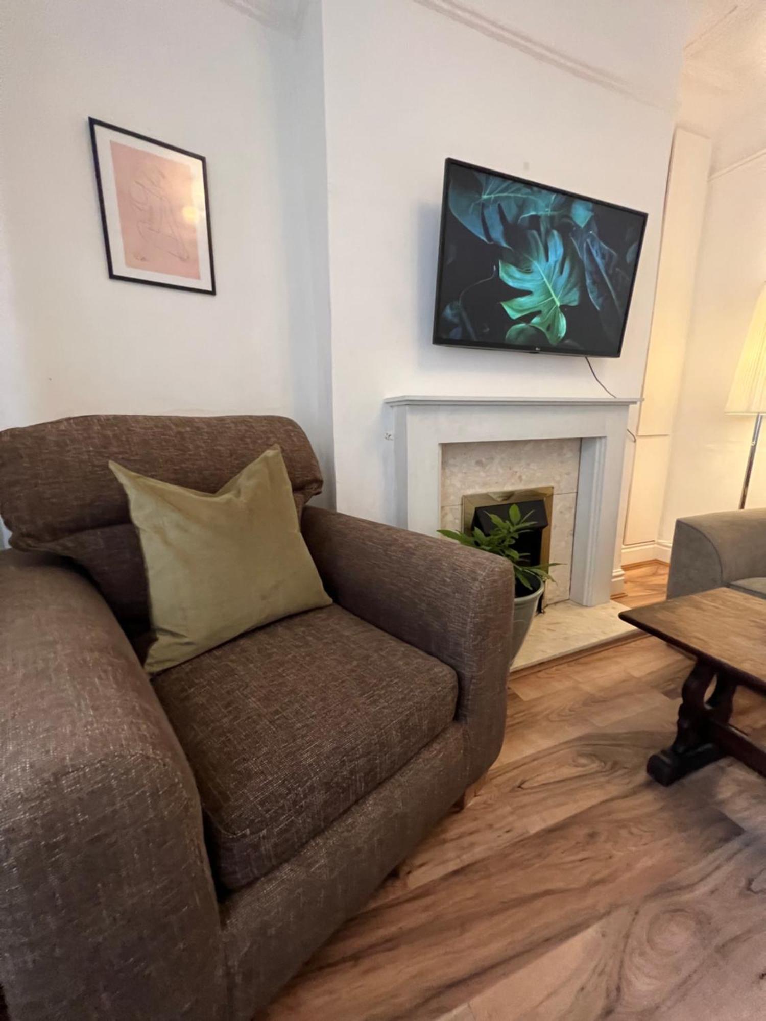 2025 Award Winner Liverpool Ivy House - 4 Bedrooms Екстер'єр фото