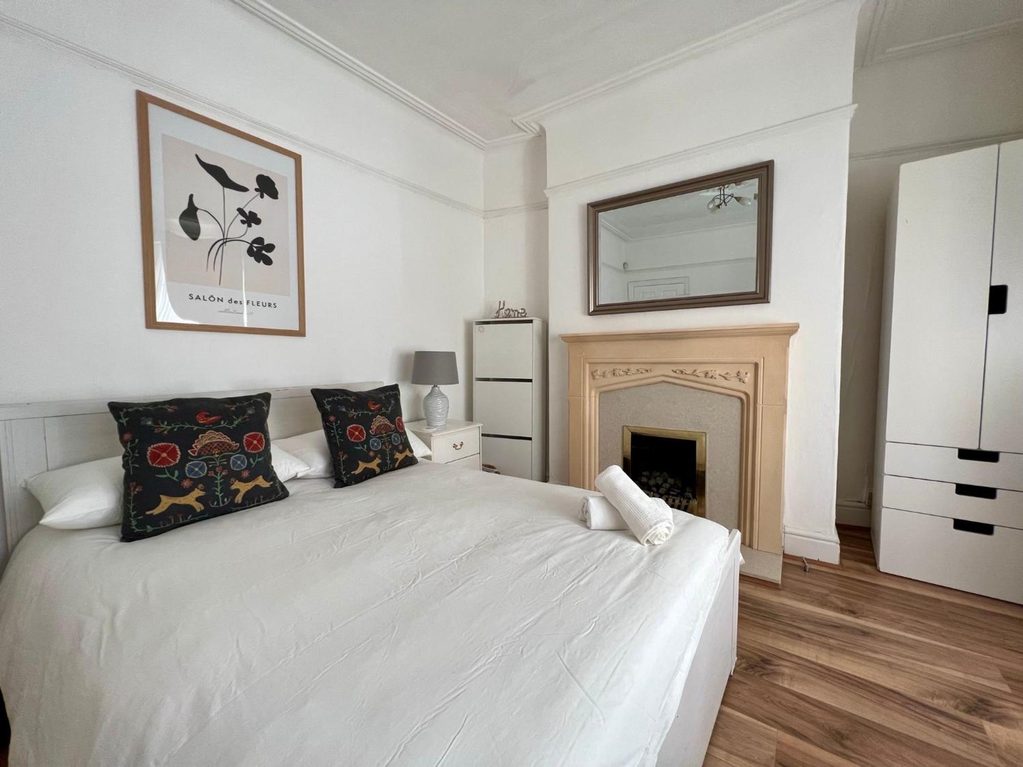 2025 Award Winner Liverpool Ivy House - 4 Bedrooms Екстер'єр фото
